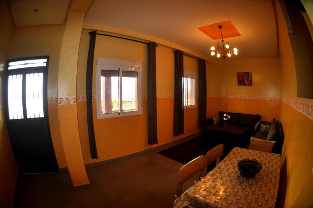 Jbel Moussa Lodge Rcham Ngoại thất bức ảnh